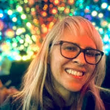 Abigail Neely's Instagram, Twitter & Facebook