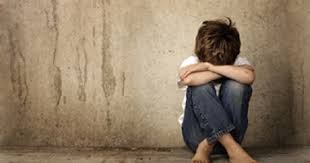 5 أضرار نفسية يتعرض لها الطفل نتيجة لمشاهدته العلاقة الحميمة بين والديه اليوم السابع