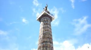 Pe columna lui traian se afla o poveste narată ce se învârte în jurul coloanei de 23 de ori, lățimea benzii și adâncimea sculpturilor în totuși, imaginile regăsite pe columnă subliniază nu măcelul lui traian asupra dacilor și inrobirea femeilor și copiilor daci, ci mai. Video Columna Lui Traian ReconstruitÄƒ Digital Au Fost RefÄƒcute Inclusiv Culorile Originale Universul Net