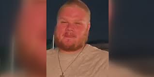 Witnesses say man was trying to protect women at a Michigan Bar before death