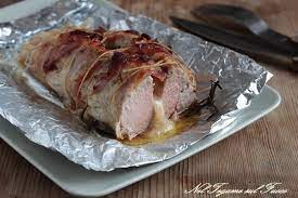 Filetto di maiale al forno giallozafferano. Filetto Di Maiale Al Forno Morbido Farcito Con Formaggio E Pancetta