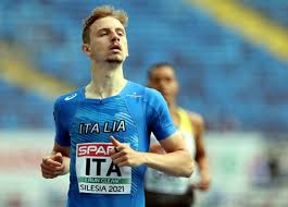 Italy's alessandro sibilio claims the u23 400m hurdles title in 48.42 to kick off the afternoon session in #tallinn2021. Eeowbn Qvrrahm