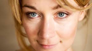 Trois parcours de femmes sous la loupe d'Anna Hope