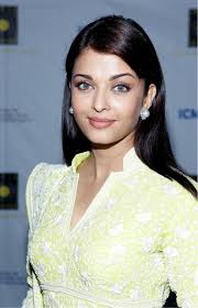 Lovely Aishwarya Rai Www Facebook Com Ilovehotandcutecelebrities Aishwarya Rai Aishwarya Rai Photo Aishwarya Rai Pictures