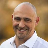 Robert Elia Email & Phone Number