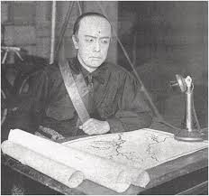 Originally a revolutionary socialist, he forged the paramilitary fascist movement in. Mussolini The Censor Chapter 4 Mussolini S Theatre