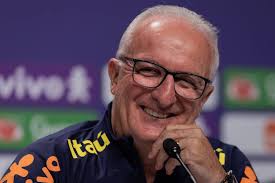 Brasileira comenta movimentação em Londres após a morte da rainha Elizabeth  II