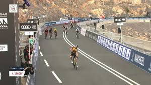 Jonas vingegaard slog til, da han kunne mærke, at de øvrige favoritter led op ad mont ventoux. Uae Tour Cycling 2021 Jonas Vingegaard Wins Stage 5 With Late Attack Tadej Pogacar Extends Lead Eurosport