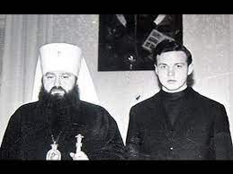 Патриа́рх кири́лл — епископ русской православной церкви. Patriarh Kirill Biografiya Vladi Mir Miha Jlovich Gundya Ev Youtube
