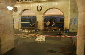 Die erste linie wurde am 15. St Petersburg Viele Tote Und Verletzte Bei Explosion In U Bahn Station Panorama Stuttgarter Zeitung
