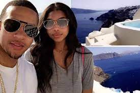 Manchester United S Memphis Depay Enjoys Baecation With Gf Lori Harvey In Greece Photos Enterghana Com Lori Harvey Memphis Depay Stylish Lifestyle