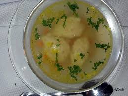 1 ou 2 linguri gris sare. Supa De Pui Cu Galuste Pufoase Retete Originale Cu Nicole