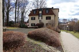 Ein grosses angebot an eigentumswohnungen in traunstein finden sie bei immobilienscout24. 2 Zimmer Wohnung Zum Verkauf Rupprechtstr 4 83278 Traunstein Traunstein Kreis Mapio Net