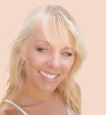 Ginger Dow's Instagram, Twitter & Facebook