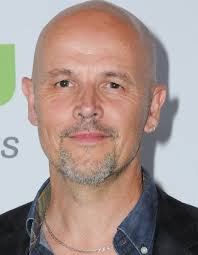 Peter Carlton's Instagram, Twitter & Facebook