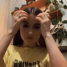 ella dempsey (dempseyinnit)