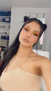 Tania Nayeli Official