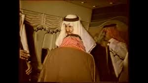 محمد بن نايف بن عبد العزيز آل سعود (25 صفر 1379 هـ / 30 أغسطس 1959م)، أمير سعودي كان يشغل منصب وليّ العهد ونائب رئيس مجلس الوزراء وزير الداخلية بالمملكة العربية السعودية حتى إعفائه في 21 يونيو 2017. Ø³ÙŠØ±Ø© Ø§Ù„Ø§Ù…ÙŠØ± Ù…Ø­Ù…Ø¯ Ø¨Ù† Ø¹Ø¨Ø¯Ø§Ù„Ø¹Ø²ÙŠØ² Youtube