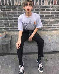 Try creating an outfit base with creams, ballet pink, lavender, light green, and baby blue. Aesthetic Korean Male Outfit Ideas Largest Wallpaper Portal
