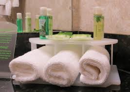 Facilities include a seasonal outdoor swimming pool and the inn features shuttle service, housekeeping service and free shuttle bus service on site. Holiday Inn Hasbrouck Heights Meadowlands An Ihg Hotel Hasbrouck Heights Updated 2021 Prices