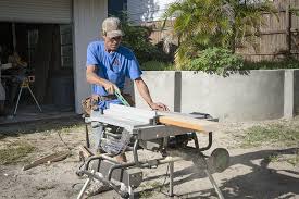 Rip capacity provides a stable surface for large materials. Hitachi Table Saw C10rj Review Pro Tool Reviews