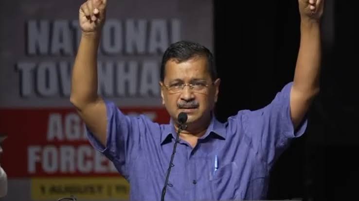 भारत में बैन हुआ अरविंद केजरीवाल का इंस्टाग्राम अकाउंट, मेटा से मांगे जवाब Arvind Kejriwal Claims Instagram Account Restricted in India, Questions Meta । satya hindi news