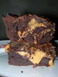 Brownie Marbre Au Beurre De Cacahuetes Le Plaisir De Gourmandise Beurre De Cacahuetes Gourmandise Brownie
