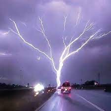 Rare Phenomenon Called Upward Moving Lightening Photograph By Extremenature Natural Phenomena Amazing Nature Nature