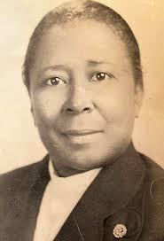 First woman preacher, Essie Mae McIntyre built church, career