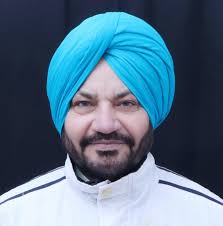 With heavy hearts, we announce the passing of my Sister in Law Mrs.  Kamaljit Kaur Saini, a beloved daughter, sister, wife and mother. Kamaljit  left us after suffering a brain aneurysm. Despite