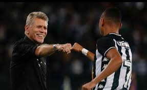 Pisciano pe 22/02 que minha coragem seja maior que meu medo é minha força seja tão grande quanto. Matheus Nascimento Botafogomais Que Um Jogo