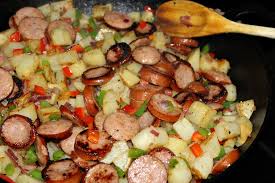 Now add back the sausage and add potatoes, along with the garlic powder, celery seed, parsley and salt and pepper. Smoked Sausage Pepper And Potato Hash Recipe