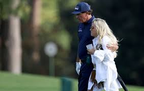 Here’s how Phil Mickelson’s wife, Amy, is responding to allegations against him