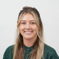 200+ "Julia Reeves" profiles