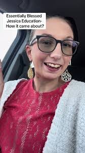 Jessica Gant's Instagram, Twitter & Facebook