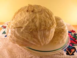 Se lasă în butoi până a doua zi. VarzÄƒ MuratÄƒ La Butoi ReÅ£etÄƒ Veche TradiÅ£ionalÄƒ Epoch Times Romania