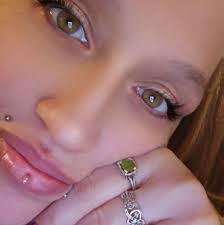 BREAKING WOMAN PREGNANT WITH TWINS GETS SHOT, HER BOYFRIEND IS THE ACCUSED  SHOOTER The female victim sustained double trouble as she was shot in  stomach while pregnant with twins in Charlotte  https://www.charlottealertsnews.com/news/woman-pregnant-with ...