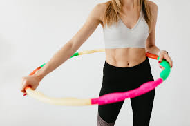 Abnehmen in hüft bauch und brustbereich? Hula Hoop Abnehmen Mit Schwung Ist Das Gesund Fit Trotz Family
