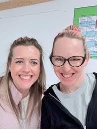 80's choreography for aqua fitness students