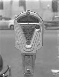 If you're looking for parking in the loop, street parking costs $6.50 an hour. Parking Meter Wikipedia