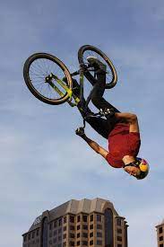 Incredible Mountain Bike Stunts And Tricks Icezen Mountain Bike Action Mountain Biking Tricks Mountain Biking