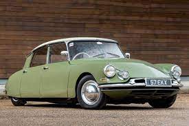 bucket list 15 classic cars to drive before you die hiconsumption クラッシックカー シトロエン ヴィンテージカー