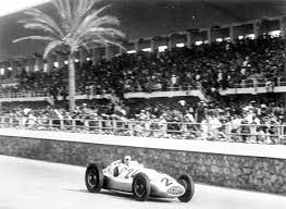 75 Years Ago Double Victory For Mercedes Benz At Tripoli Grand Prix With The W 165 Silver Arrow Daimler Global Media Site