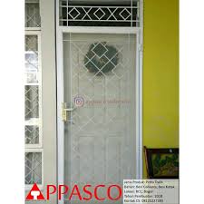 Namun anda perlu berpikir ulang jika ingin menggunakannya untuk rumah klasik atau mediteranian. Appasco Indonesia Sur Twitter Aneka Pintu Tralis Minimalis Suudah Mulai Memasuki Libur Panjang Akhir Tahun Ni Ya Pasti Kamu Semua Sudah Punya Rencana Menghabiskan Liburan Akhir Tahun Ini Dengan Bepergian Kesuatu