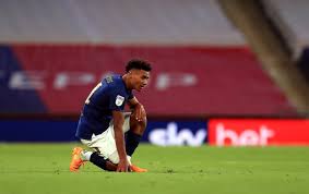 The team play in the championship, the second tier of english football. Brentford 1 2 Fulham Genius Joe Bryan Fires Cottagers To The Premier League As Bees Bmw Backfires Squawka