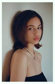 Poppy Simone Dowsing