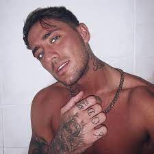 The reality star, who briefly dated vicky pattison, is also famous for appearing on celebrity big brother on channel 5. Stephen Bear Charged With Disclosure Of Sexual Photographs And Voyeurism After Being Arrested In January Ok Magazine