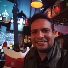 Profile for Hector Santamaria Hasant