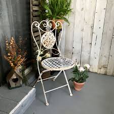 Rusty White Wrought Iron Garden Chair Folding Metal Chair White Cottage Garden Decor Shabby Iron Chair Rusty Garden Chairs Metal Patio Chairs Metal Chairs