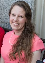 Lisa Ingalls's Instagram, Twitter & Facebook